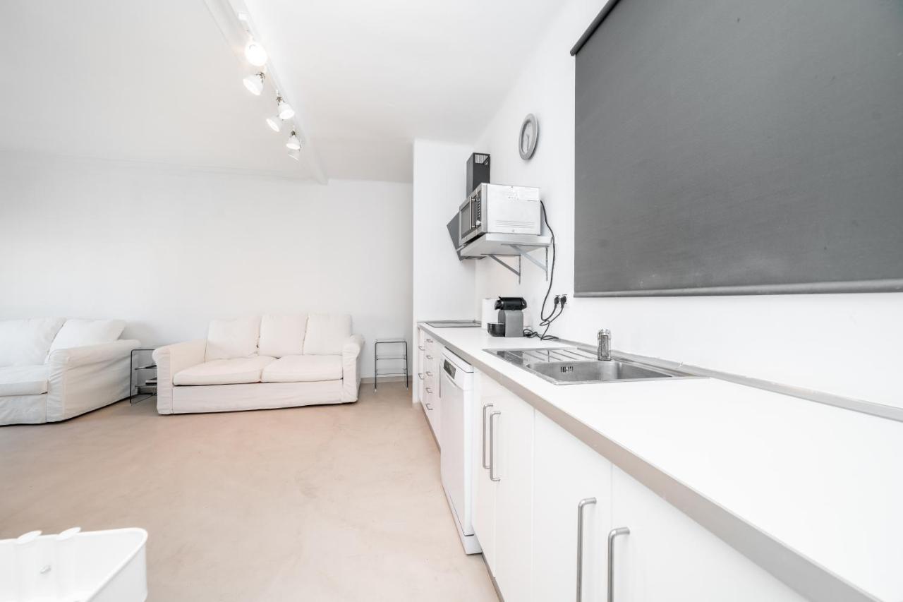 Apartamentos Gran Via 732 Barcellona Esterno foto