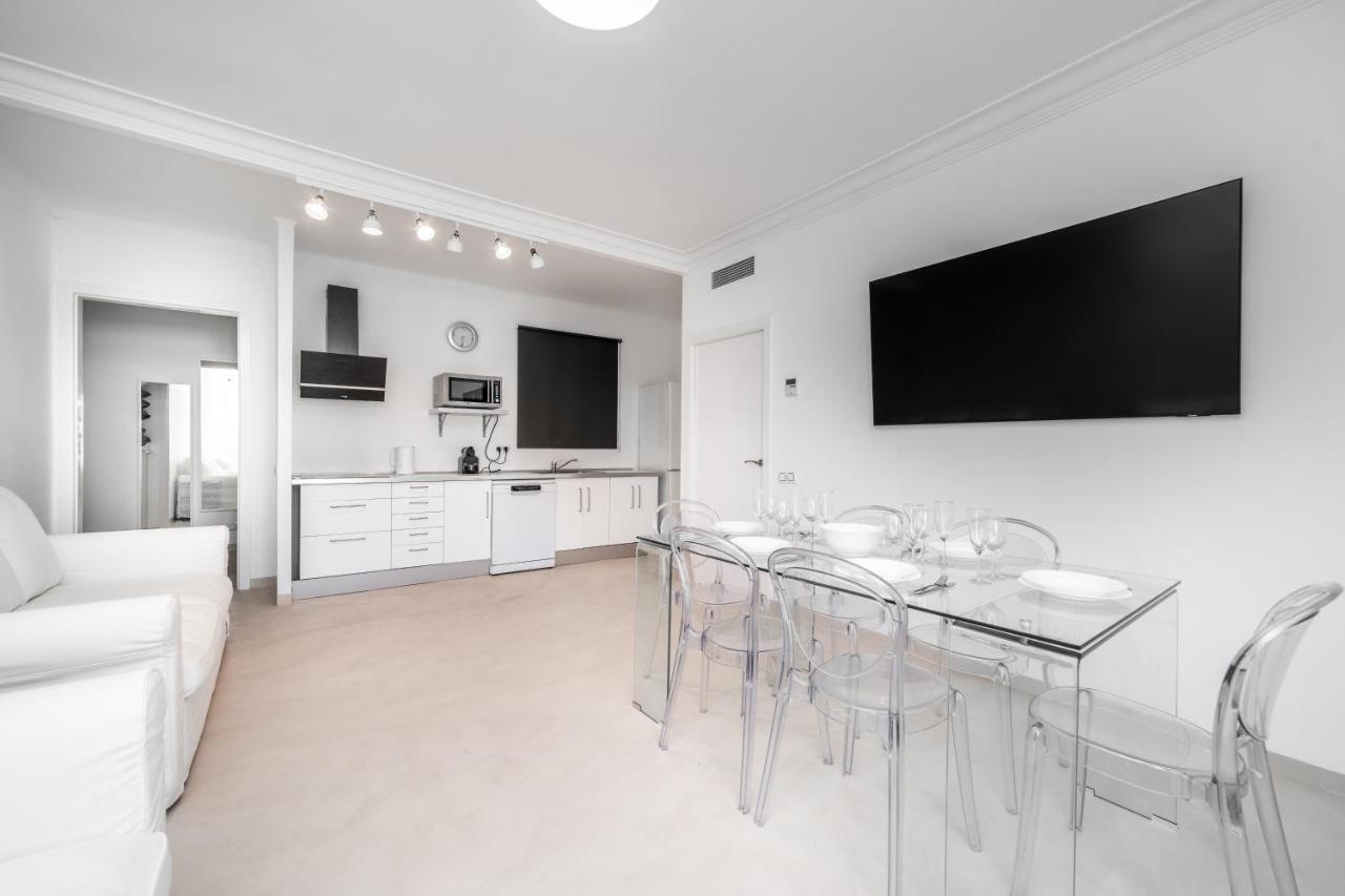 Apartamentos Gran Via 732 Barcellona Esterno foto